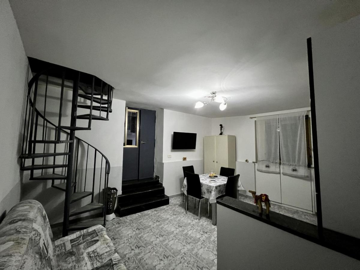فيلا Centro Storico Family Flat نابولي المظهر الخارجي الصورة